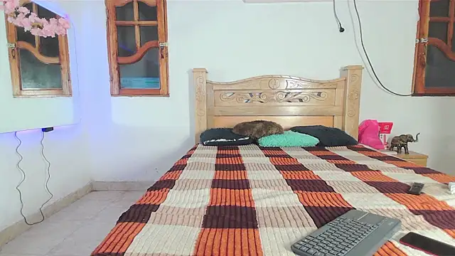 bratz_glloe's cam snapshot