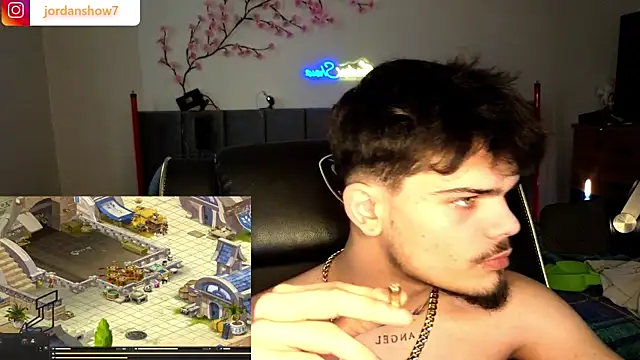 JordanShow live sex cam
