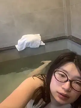 Qidandan778's cam snapshot