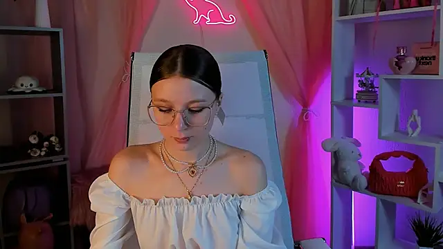 ElliFrankenweenie's cam snapshot