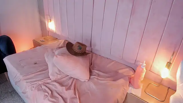 Hillary_Collins1 live sex cam