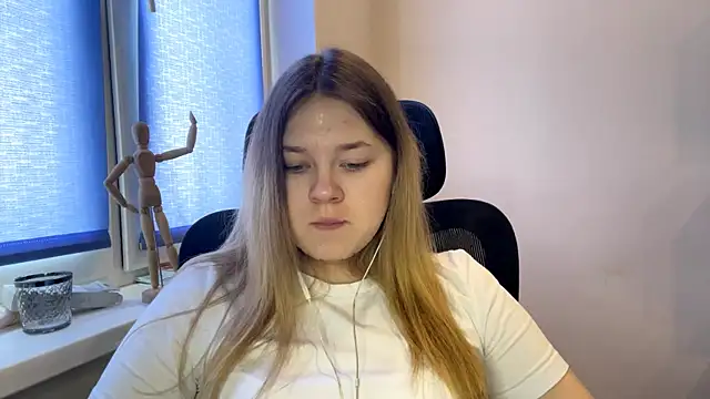 TomikoPfau's cam snapshot