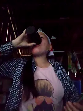 Agnes-baby's cam snapshot