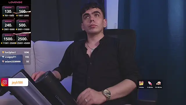 Guccy_Boy_Club's cam snapshot