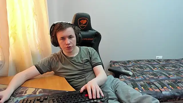 iliaskrislove live sex cam