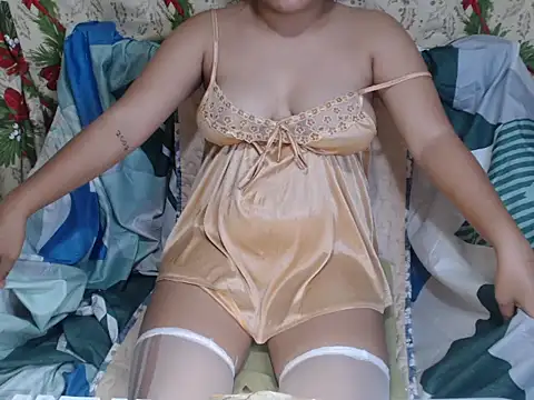 Bombastic_disteen's cam snapshot