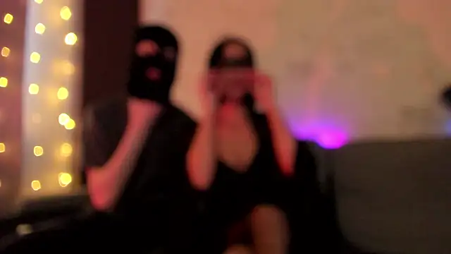 weloves33x live sex cam