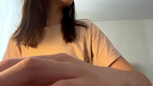 LoreanHertlein's cam snapshot