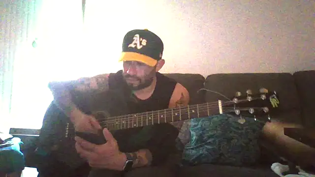 TheDaddio03's cam snapshot