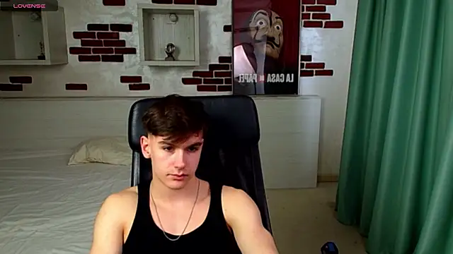 BradyFlint live sex cam