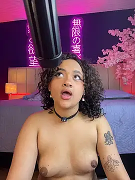 _sarahRose's cam snapshot