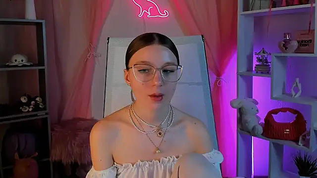 ElliFrankenweenie's cam snapshot