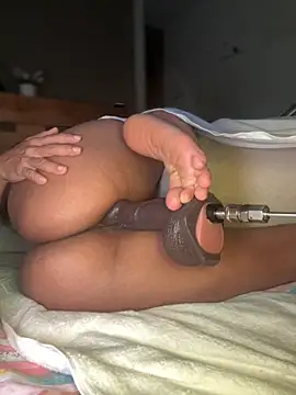 ROUSSH's cam snapshot