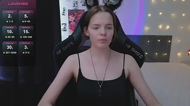 Luna_Navy's cam snapshot