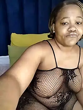 SweetJuicyPussy97 live sex cam