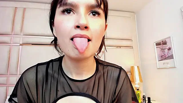 SalomeSaez's cam snapshot