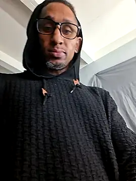 TheRealMrDLlong live sex cam