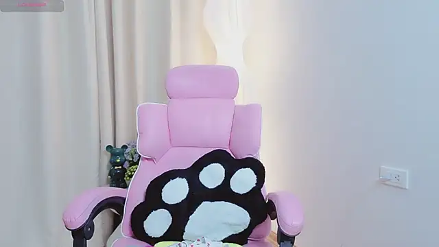 Miu-999 live sex cam