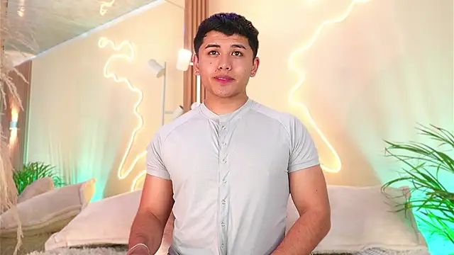 MatiasKorn live sex cam