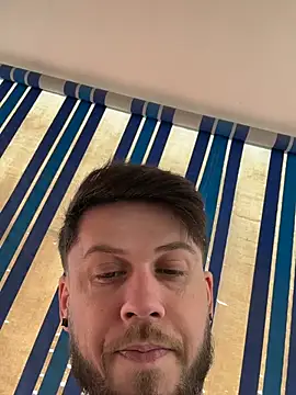 JonahShaw live sex cam