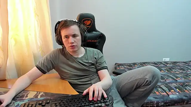 iliaskrislove's cam snapshot