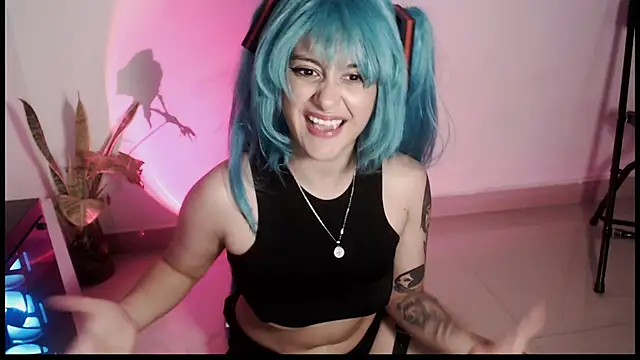 lizzy-c-e-e's cam snapshot