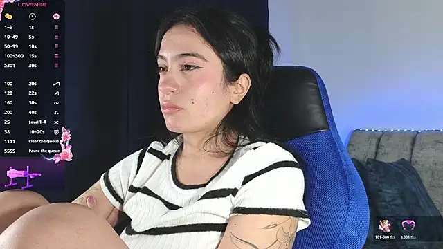 ZaraDames_'s cam snapshot