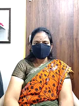 Queen-Neha's cam snapshot