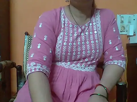 Marathi_q4een01's cam snapshot