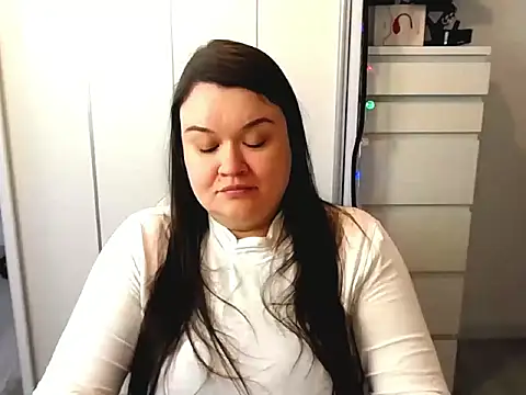 HollyDanceSoul's cam snapshot