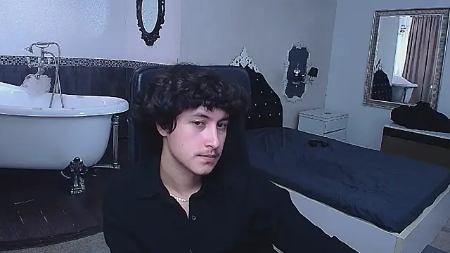 GriffinDane live sex cam