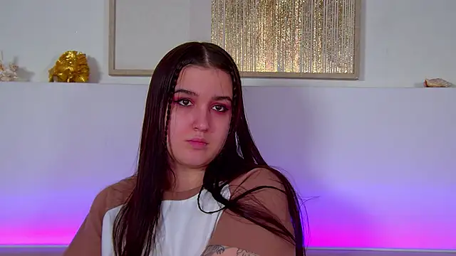 ChristinaMilton live sex cam