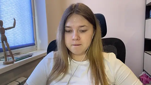 TomikoPfau's cam snapshot