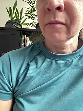 AnnikaRose live sex cam