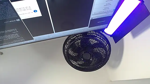 Anto_Claus's cam snapshot