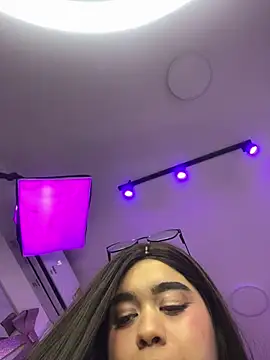 AnniJones's cam snapshot