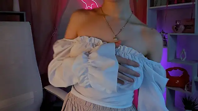 ElliFrankenweenie's cam snapshot