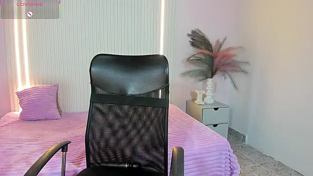 CelesteMoon5's cam snapshot