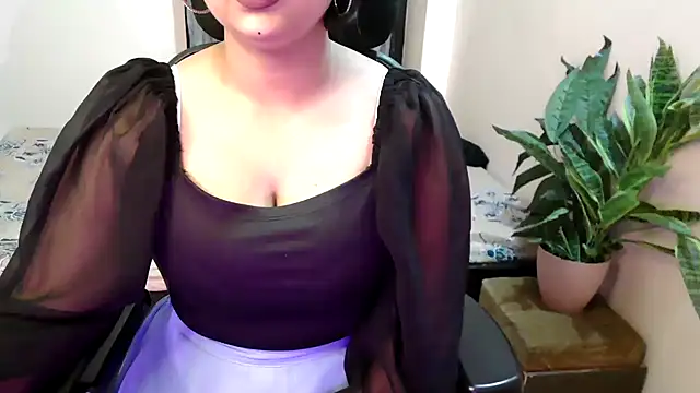 cutee_kavya's cam snapshot