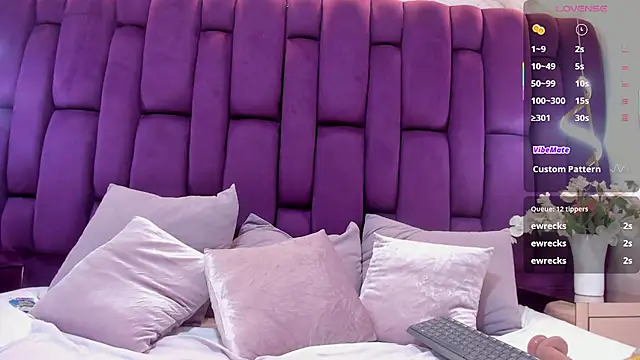 karolebonyy's cam snapshot