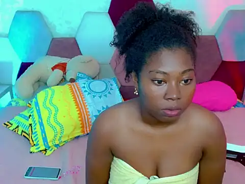 sabriana_smith1's cam snapshot