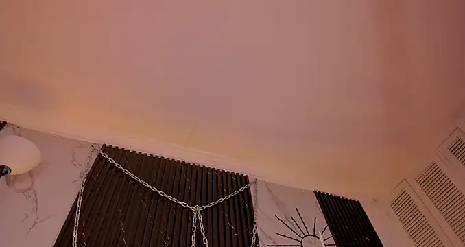 ALICEPOIXXXON live sex cam