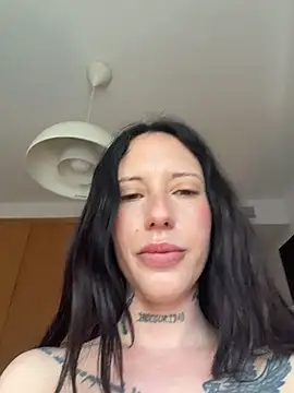 BellaGiaxx live sex cam