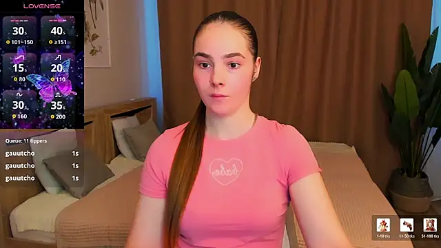 Maddy_Wood_'s cam snapshot