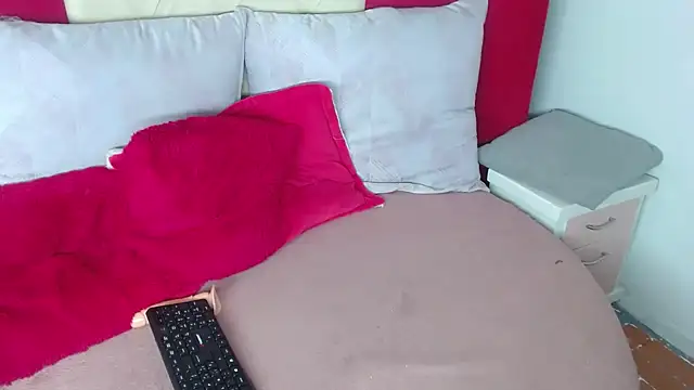 Noahgrace's cam snapshot