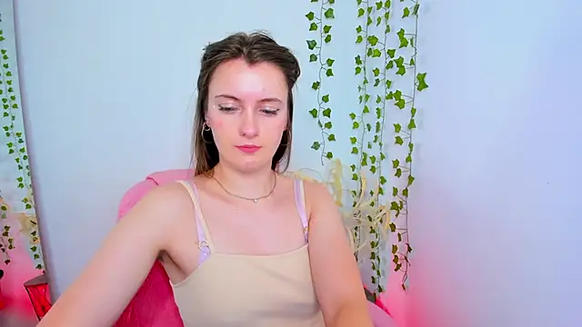 Blush_flowwer's cam snapshot