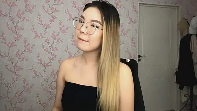 Elina_Mottel's cam snapshot