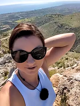 Samira-Summer live sex cam