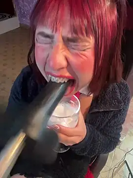 Kitty_Melodi live sex cam