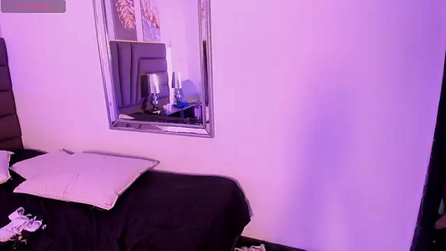 JhoanAndScarlet live sex cam